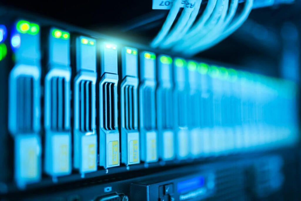Leveraging the Power of Edge Computing: The Future of Cloud Computing